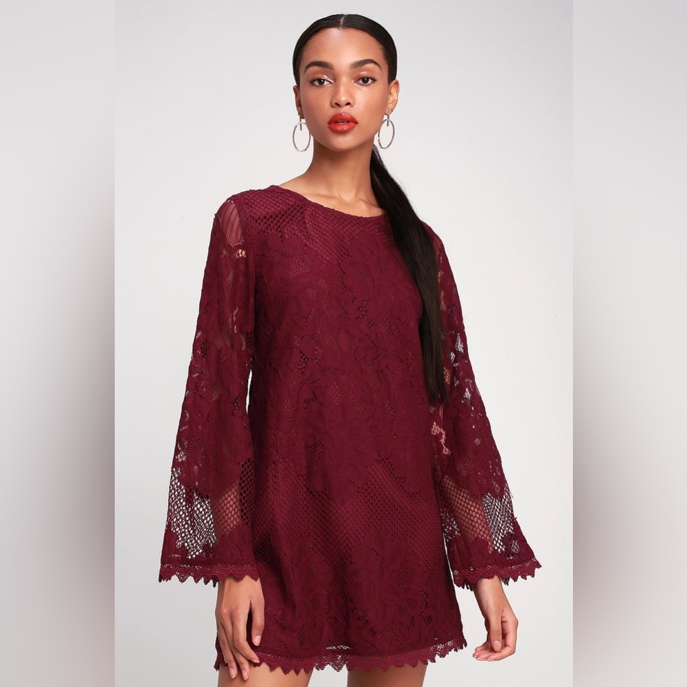 Can't Forget You Burgundy Lace Bell Sleeve Shift Dress. Size Small